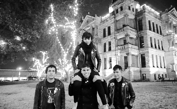 Image: Generacion Suicida, Loosey