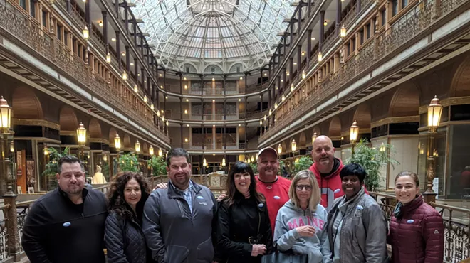 Image: Guided Walking Tour: Downtown Highlights