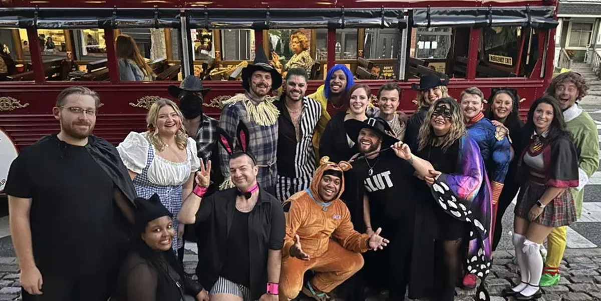 halloween-inspired_tours_on_the_funny_bus.webp