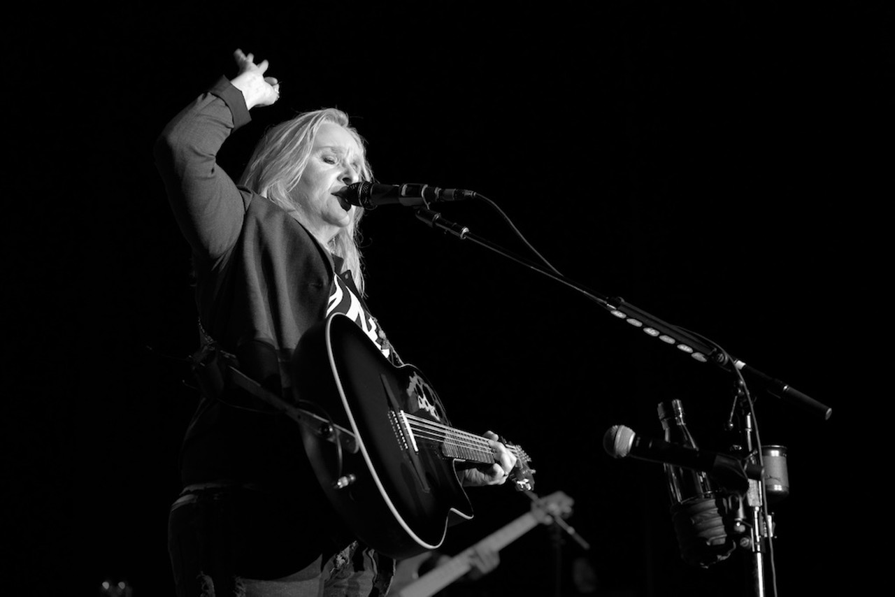 Melissa Etheridge Performing at Hard Rock Live