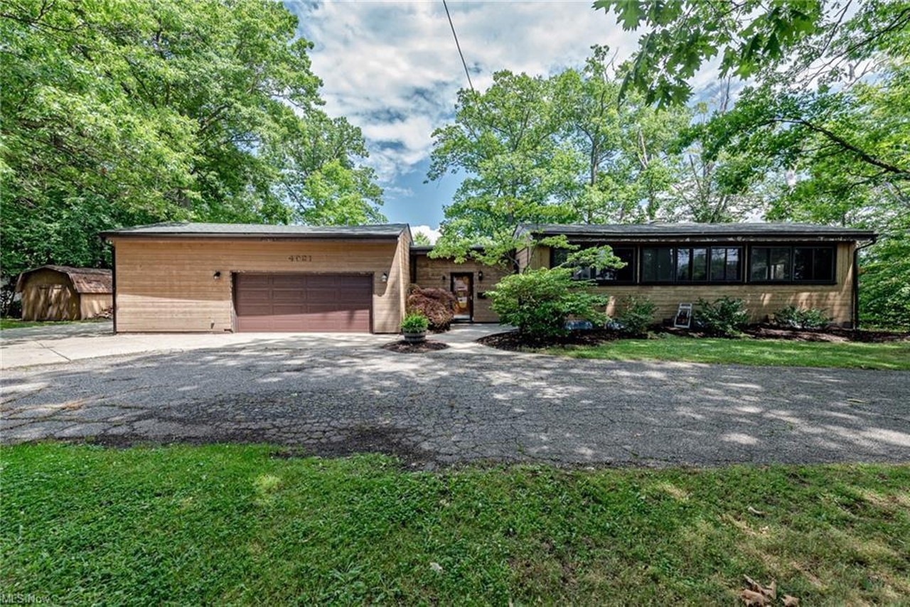 Mid-Century Lumberjack Style Could Be Yours in Mentor for $234,900