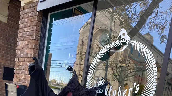 Image: Mothman Halloween Selfies