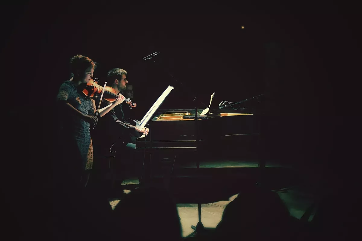 Aether Eos duo featuring Leah Asher and Christopher Goddard