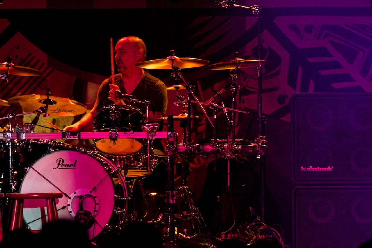 Pat Benatar and Neil Giraldo Performing at Hard Rock Live