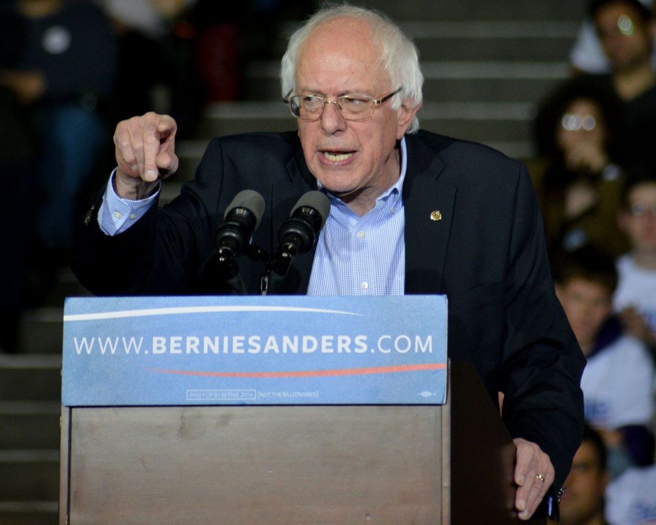 PHOTOS: Bernie Sanders Visits the Wolstein Center in Cleveland