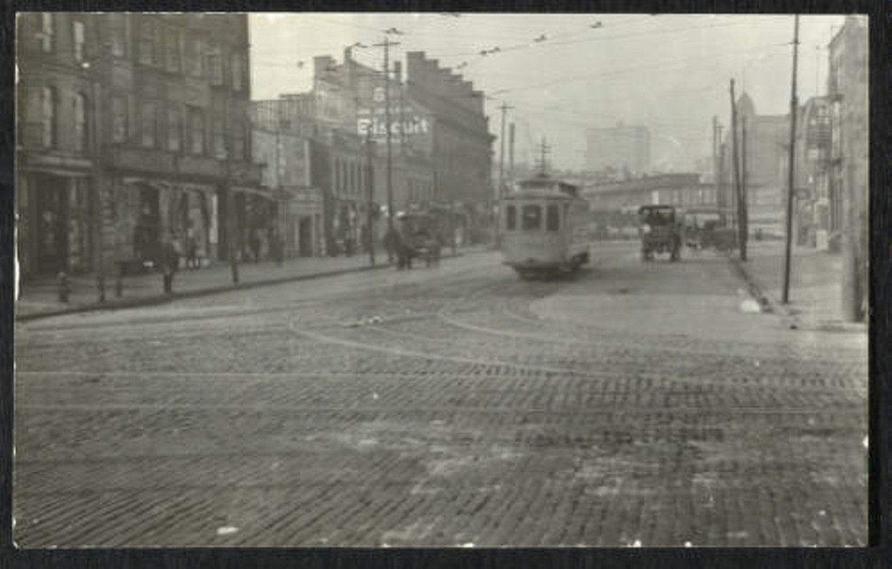 Central Avenue Market, 1922.