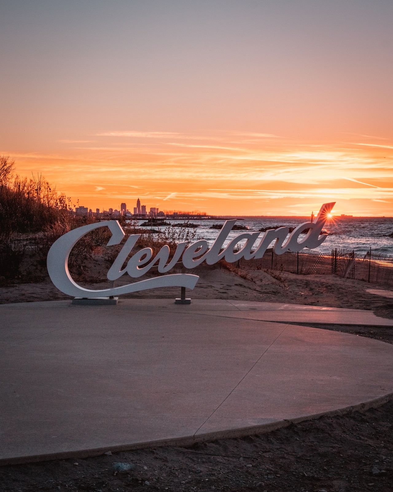 Euclid Beach: Cleveland’s West Side often gets the love for having spectacular sight lines of the skyline, but Euclid Beach holds its own as a spot to add to your picture-taking list. Whether it’s taking in a sunset behind Cleveland’s skyline or grabbing a shot at one of Cleveland’s landmark script signs, Euclid Beach is the perfect stop for any east side adventure.