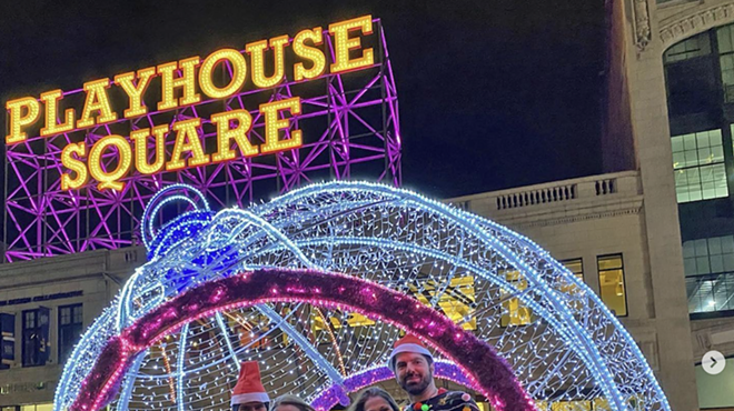 Image: The Original BYOB Holiday Lights Trolley Tour