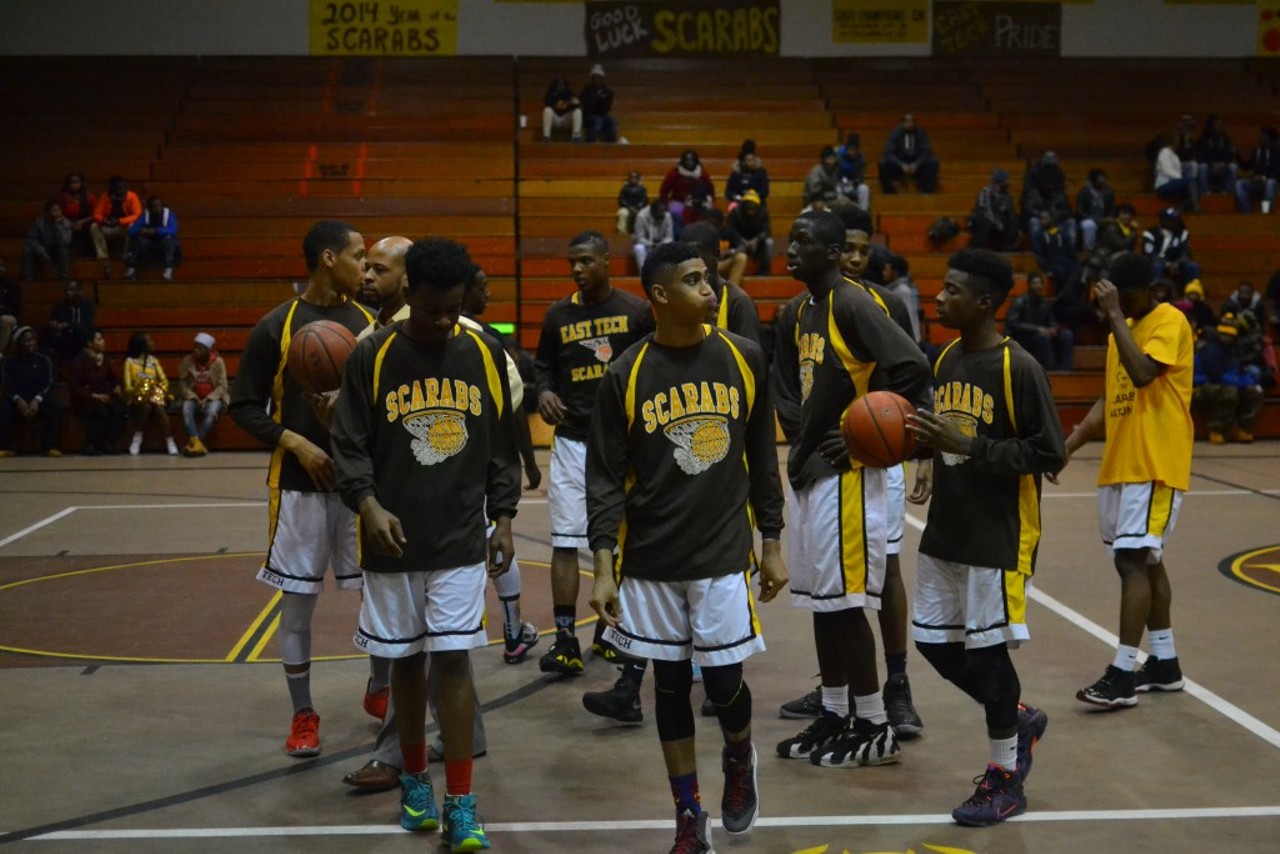 Led by Anthony Carmon (front, middle), Markell Johnson (yellow shirt), Kory Cullum (black/yellow shoes)