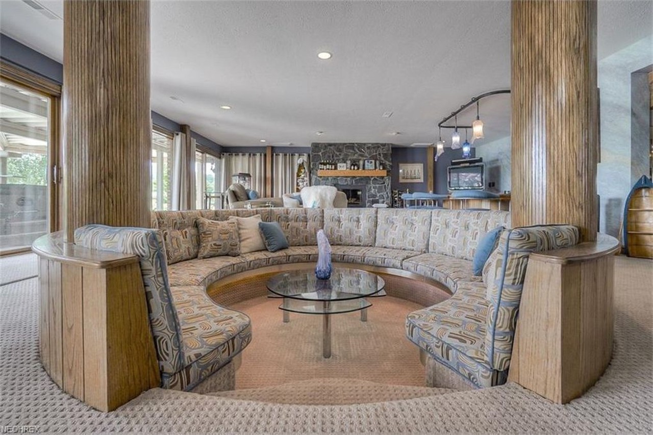 These Cleveland-Area Mansions Will Let You Live Like a Movie Star