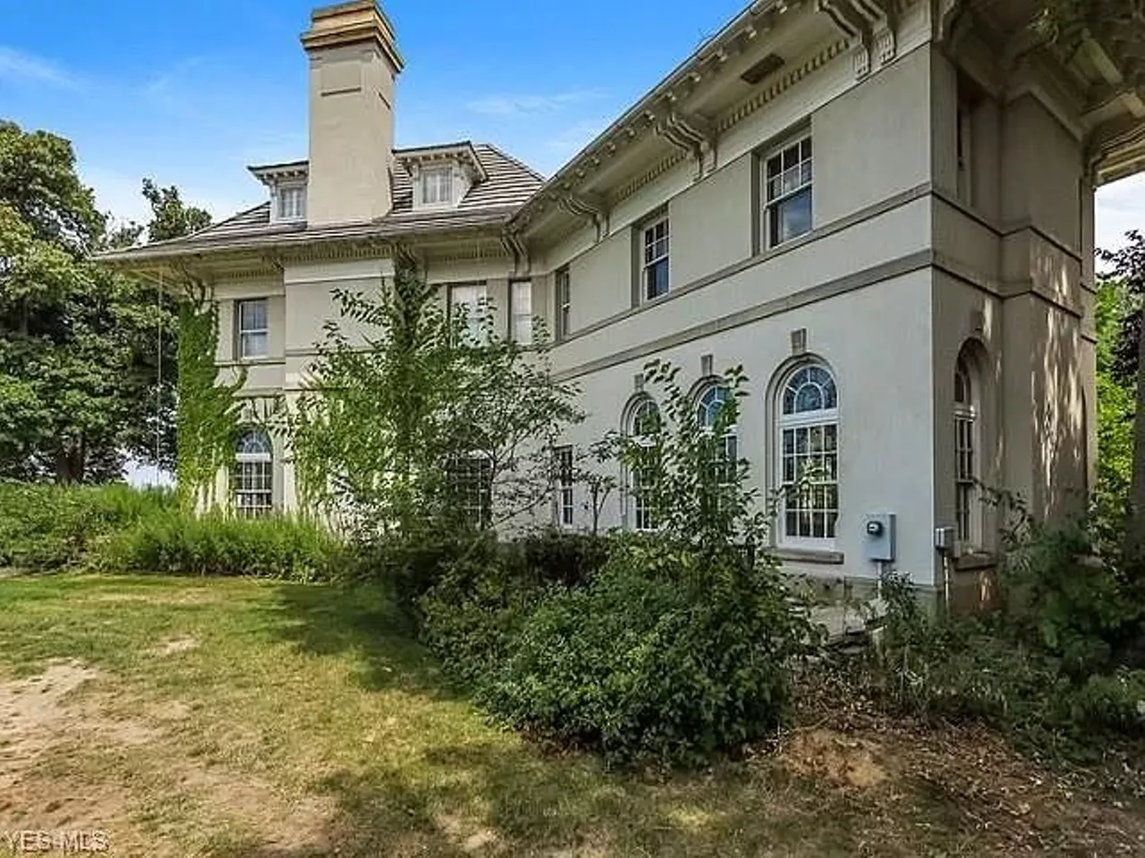 This 115YearOld Bratenahl Mansion Once Owned by a Famed Cleveland