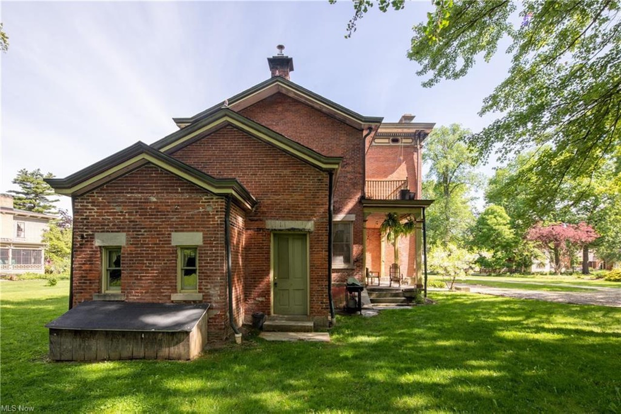 This 150-Year Old Berea Mansion Built by a Sandstone Tycoon Is On The Market For $750,000