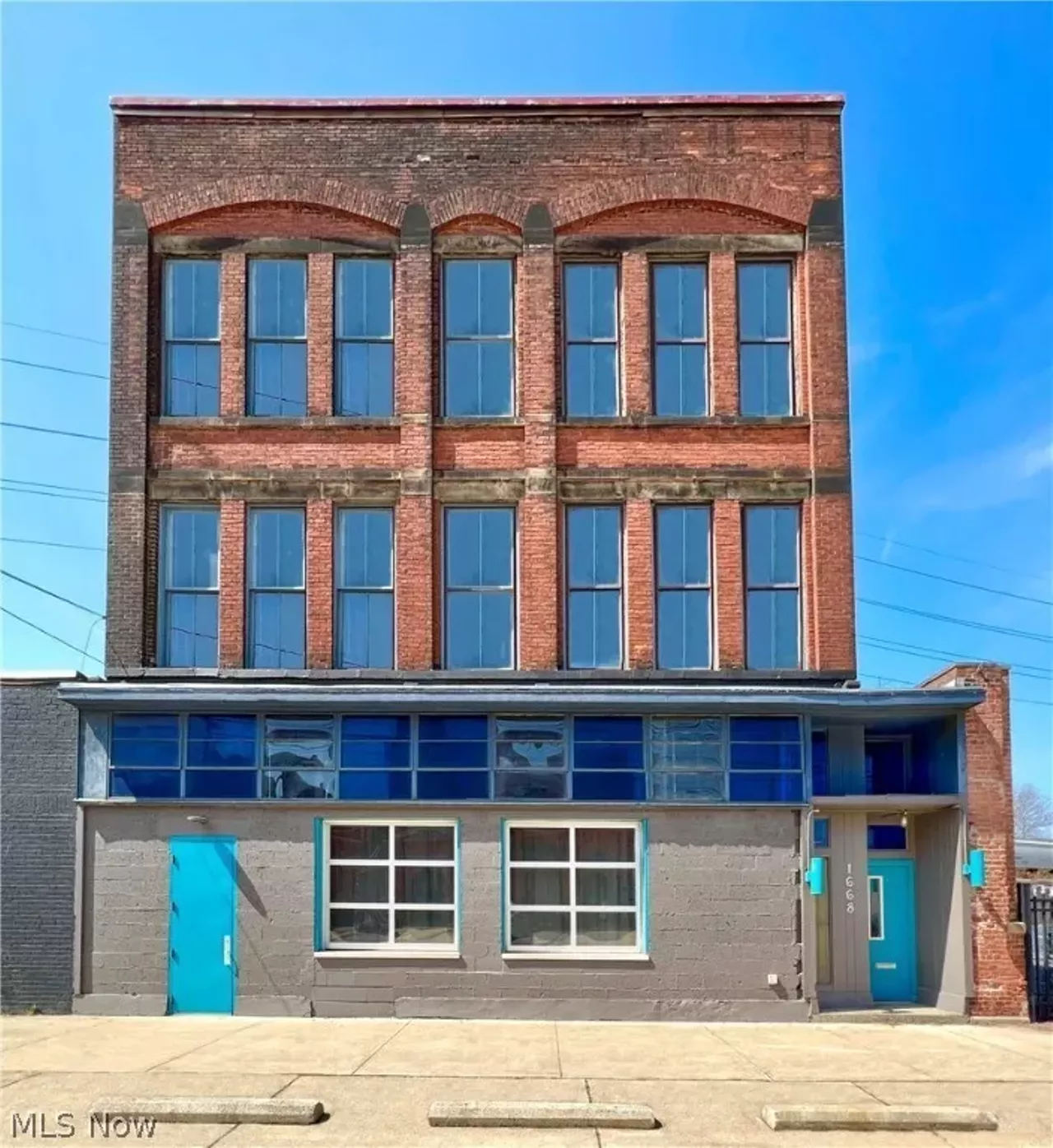 This 3Story Loft in an Historic Asiatown Building is For Sale for 850,000 Cleveland