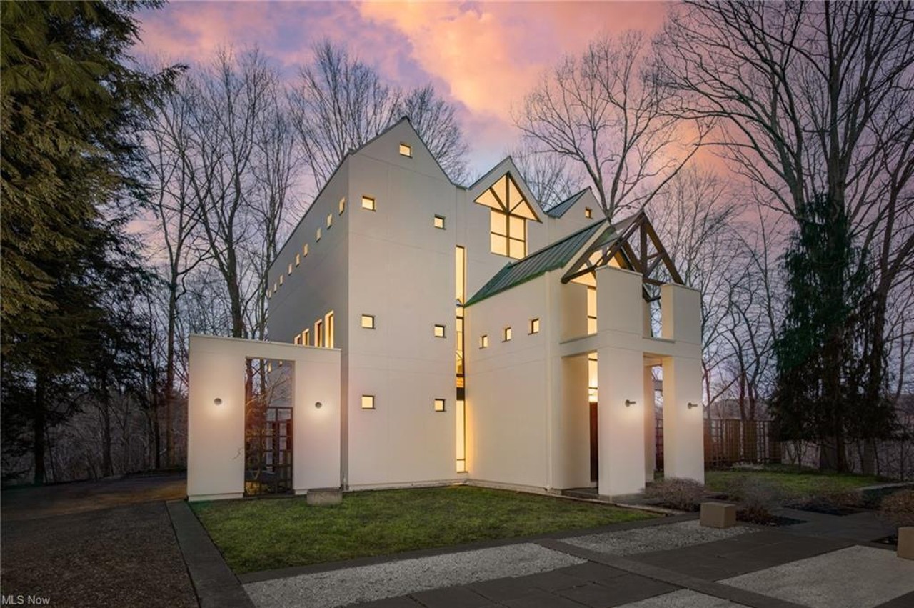 This Church-Like Mansion in Hunting Valley is For Sale for $975,000