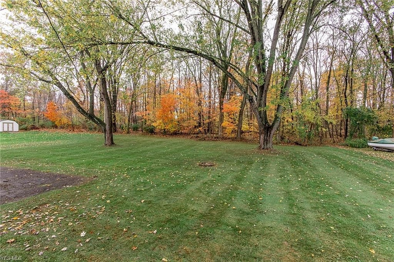 This Cool-Ass Raised Ranch Just Hit the Market in Northeast Ohio for $209,000