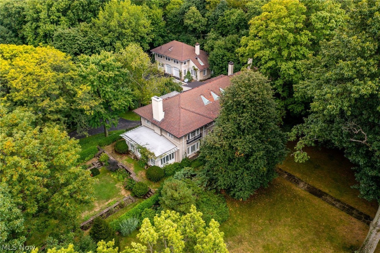 This Gorgeous Cleveland Heights Estate On The Shaker Lakes Is On The Market For $1,400,000