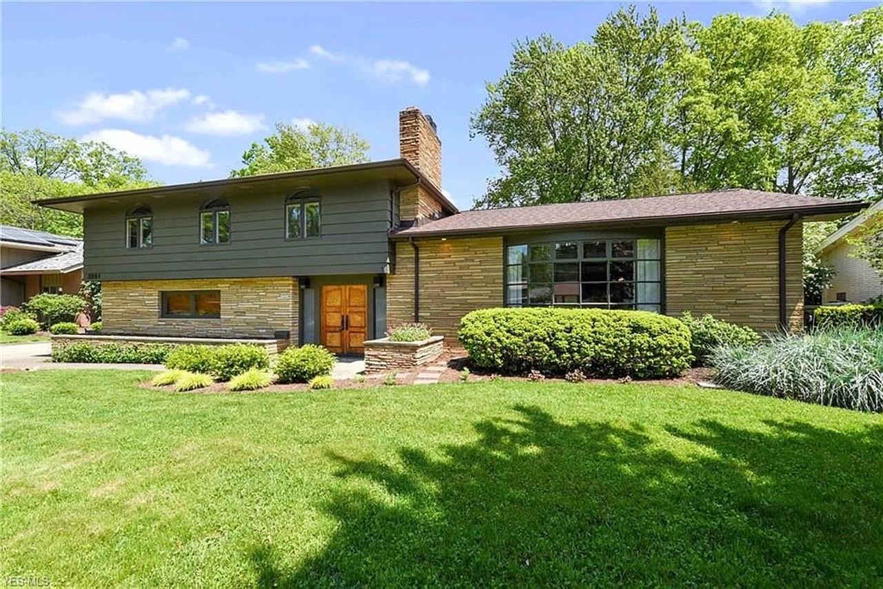 This Mid-Century Split in Fairview Park Has Amazing Retro Details and a View of the Metroparks