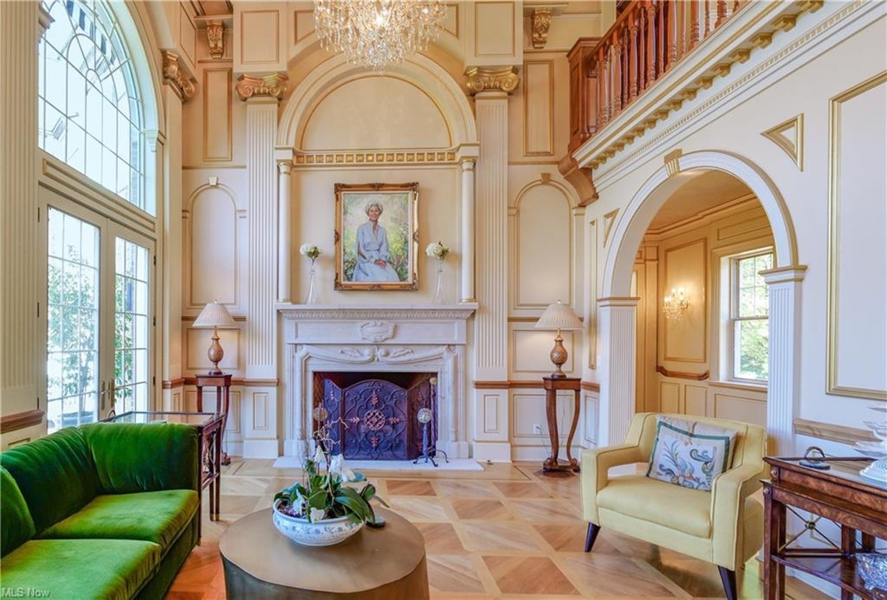 This Ultra-Posh Bratenahl Estate Just Hit the Market for $3.75 Million, Let's Take a Tour