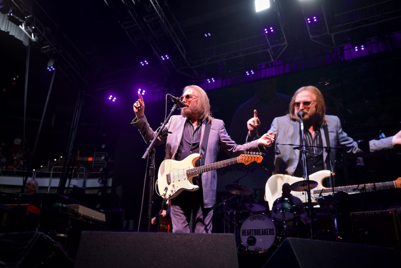 Tom Petty & the Heartbreakers and Joe Walsh Performing at the Q
