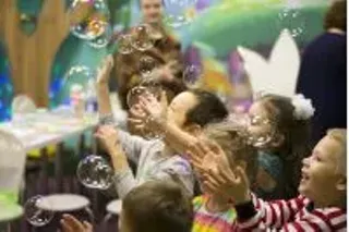 Image: Tower City's Bubbles, Bubbles and More Bubbles