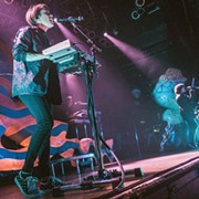 An '80s Throwback Theme Dominated the Tegan and Sara Concert at House of Blues