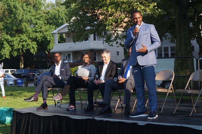 Basheer Jones speaks at mayoral forum in Jefferson Park, (7/8/21). - Sam Allard / Scene