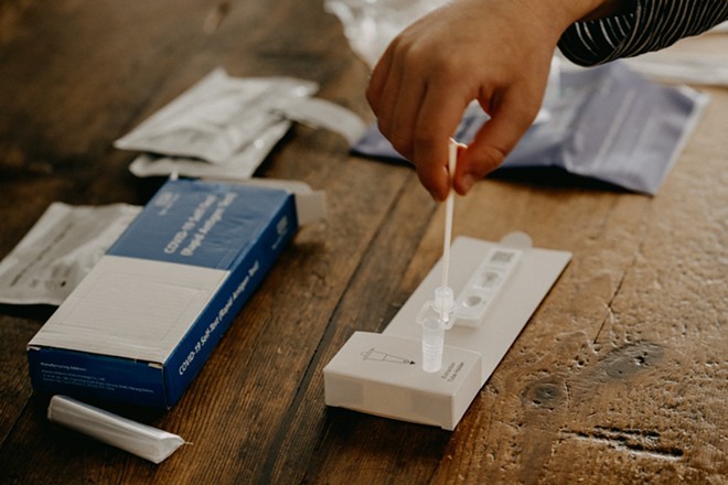 USPS soon will deliver at-home COVID-19 tests once again. - Photo: Annie Spratt, Unsplash