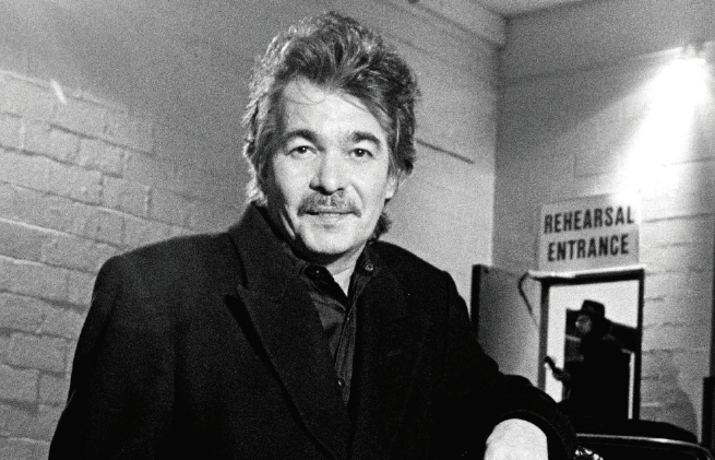 Cover art for PRINE ON PRINE: Interviews & Encounters. - Courtesy of the Estate of Slick Lawson