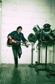 Country Singer Joe Nichols Reflects on the Ebb and Flow of His 20-year career