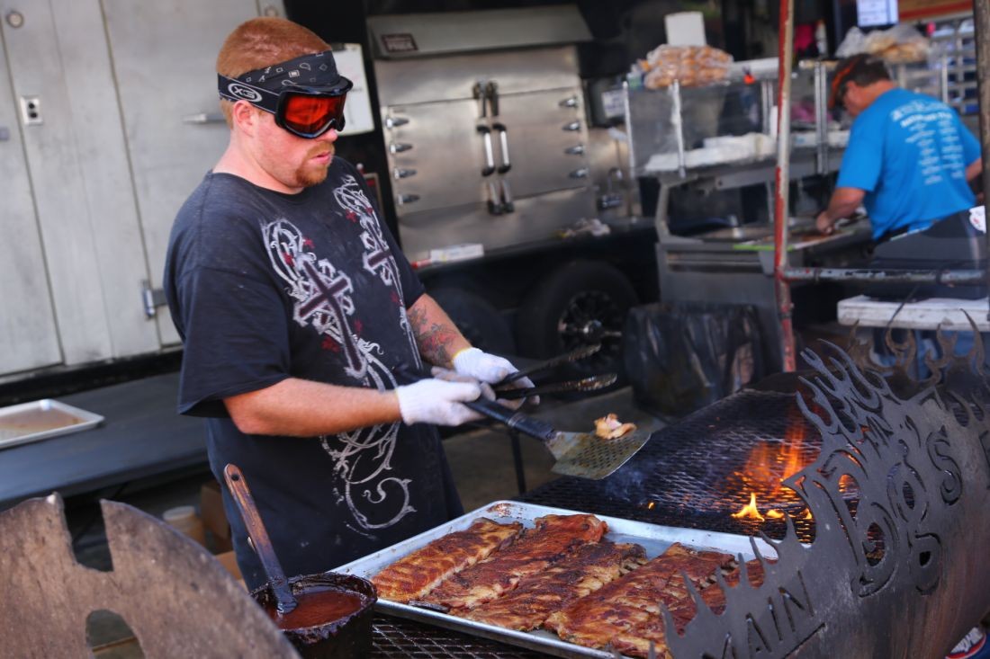 What You Need to Know About This Weekend's Downtown Willoughby Rib Burn