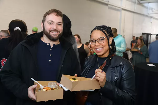 Photos: Hundreds of Clevelanders Stuffed their Faces at the Mac 'n' Cheese Throwdown to Benefit W.A.G.S. 4 Kids - Vimarsana News