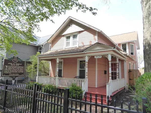 The Cleveland Home Where the Heisman Trophy Namesake Was Born Is for Sale at $390,000 - Vimarsana News