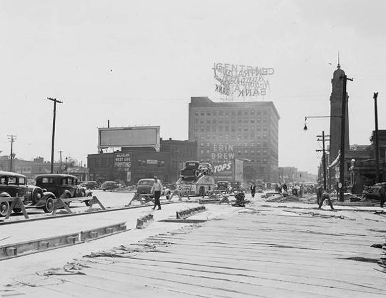 West end of Lorain Carnegie Bridge, 1940.