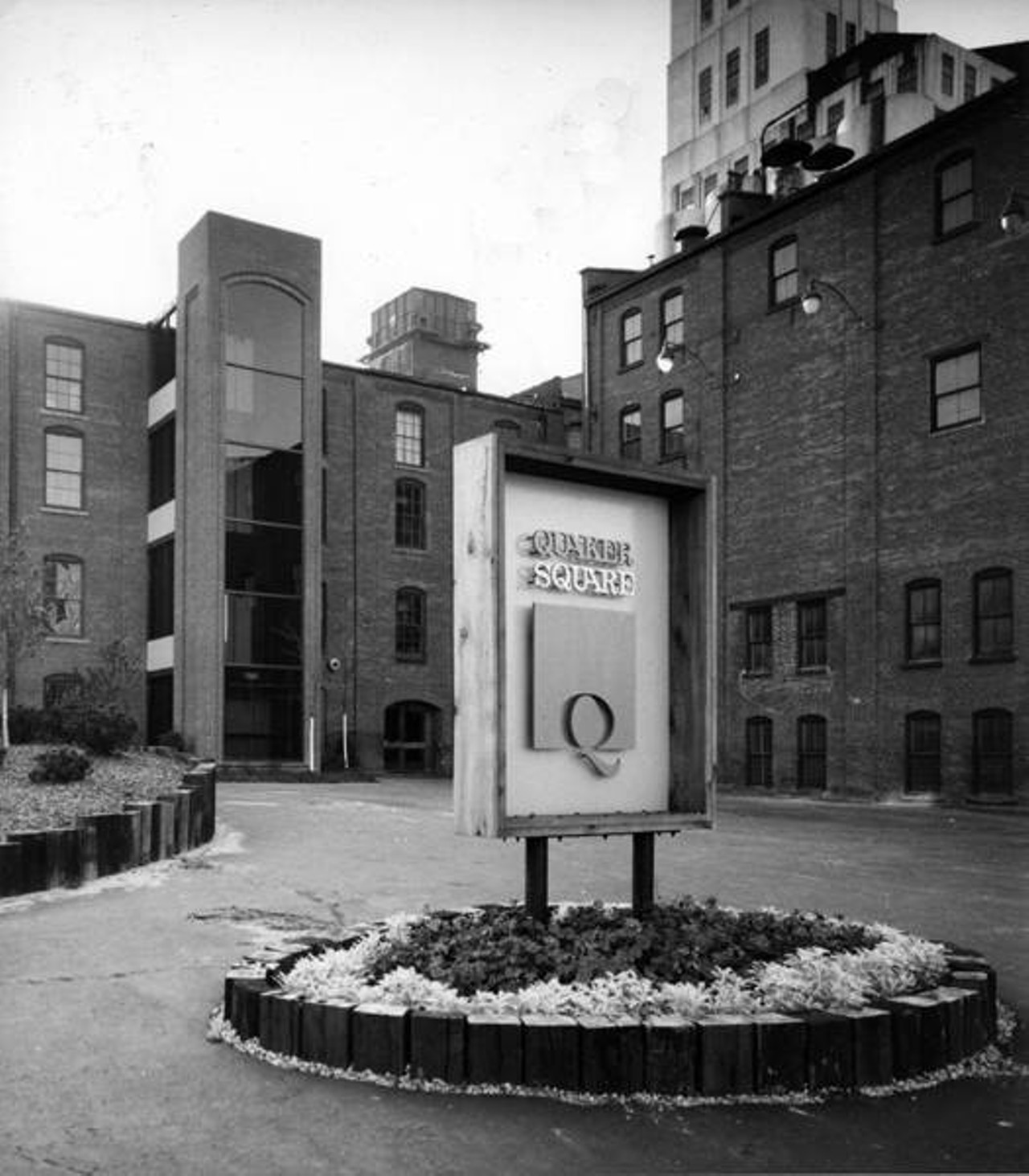Quaker Square Entrance, 1977