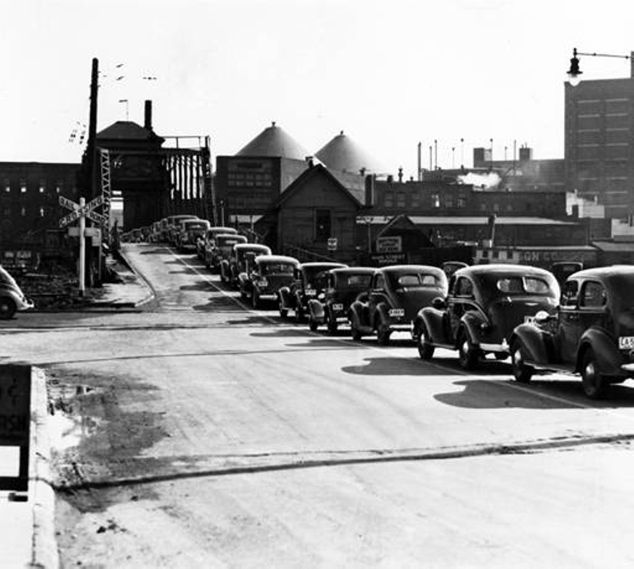Main Avenue Bridge traffic jam, 1938.