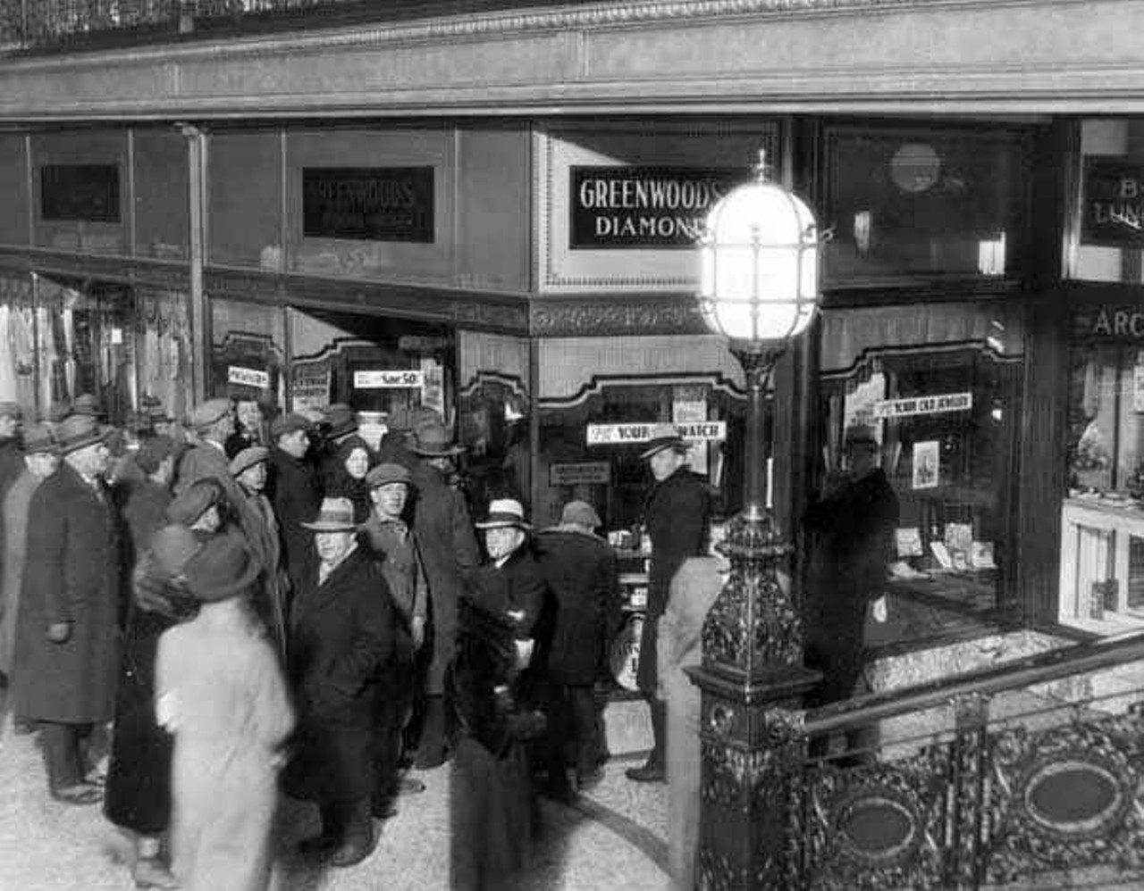 Crowd outside Greenwood's Diamonds in The Arcade, 1931