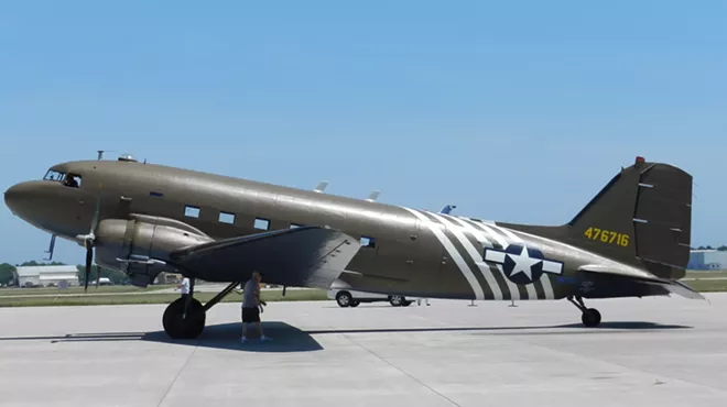 Image: WWII C-47 Skytrain Troop Transport/Paratrooper Living History Plane Rides
